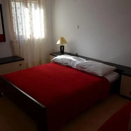 In Rogoznica With Terrace, Air Condition, Wifi, Washing Machine Apartament Rogoznica (Sibenik-Knin)