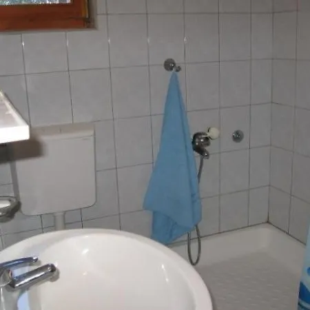 Apartament In Rogoznica With Terrace, Air Condition, Wifi, Washing Machine