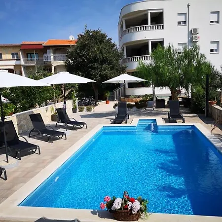 In Rogoznica With Terrace, Air Condition, Wifi, Washing Machine Rogoznica (Sibenik-Knin)